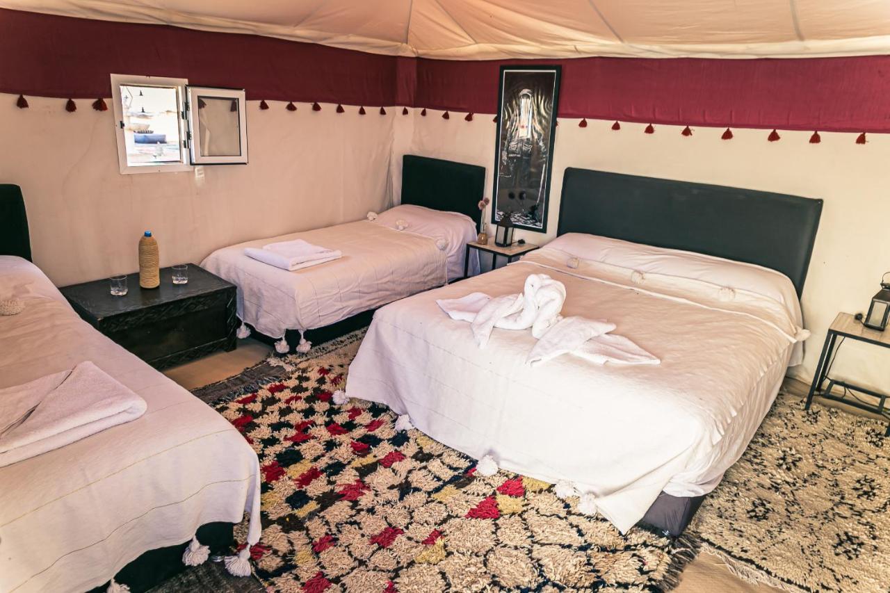 Prestigious Camp Hotel Мерцуга Екстериор снимка
